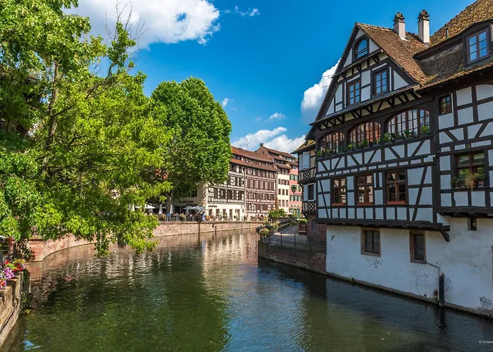 Cerise Strasbourg Appart Hotel